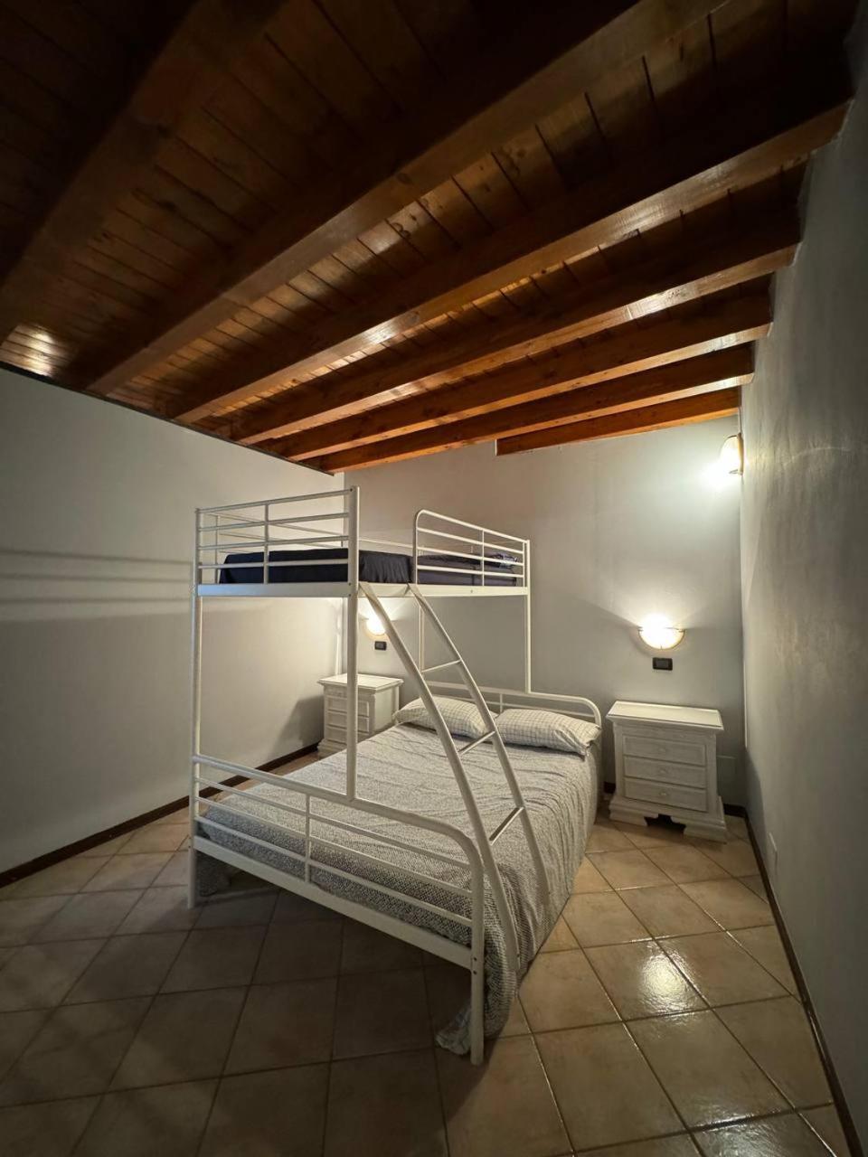 B&B Al Vec Licinsi' Moniga del Garda Dış mekan fotoğraf